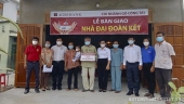 Lễ bàn giao nhà Đại đoàn kết