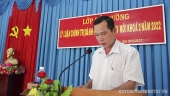 Đ/c Võ Minh Phụng - Huyện ủy viên, Phó Trưởng Ban Tổ chức Huyện ủy phát biểu tại lễ khai giảng