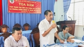 Ông Nguyễn Ngọc Minh – Chủ tịch Hội Người cao tuổi tỉnh Tiền Giang phát biểu tại buổi tọa đàm