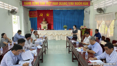 Đoàn Giám sát HĐND huyện Gò Công Tây làm việc tại xã Bình Phú.