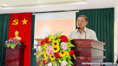 Ông Trần Tuấn Hùng - Ủy viên Ban Thường vụ - Trưởng Ban Kinh tế đời sống Hội Cựu chiến binh tỉnh Tiền Giang báo cáo tại hội nghị.