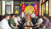 Đồng chí Trần Thanh Nguyên- Ủy viên Ban Thường vụ Tỉnh ủy- Phó Chủ tịch thường trực HĐND tỉnh Tiền Giang đến thăm và chúc Tết tại huyện Gò Công Tây