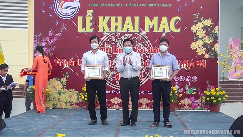 khai mac bao xuan 2