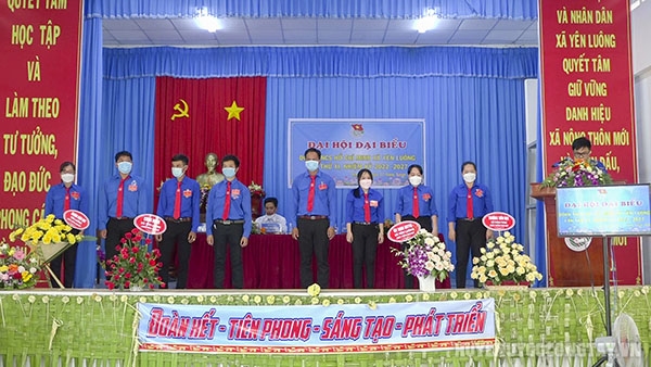 Ban Chấp hành Đoàn Thanh niên Cộng sản Hồ Chí Minh xã Yên Luông nhiệm kỳ 2022 – 2027