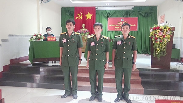 Ban Chấp hành Chi đoàn Ban Chỉ huy Quân sự huyện Gò Công Tây nhiệm kỳ mới