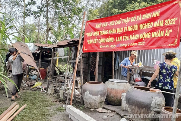 Sửa chữa nhà cho Bà Ngô Thị Điểm, ấp Bình Đông Trung