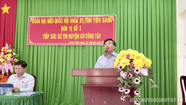 dai bieu quoc hoi tiep xuc cu tri xa long vinh vinh huu (2)