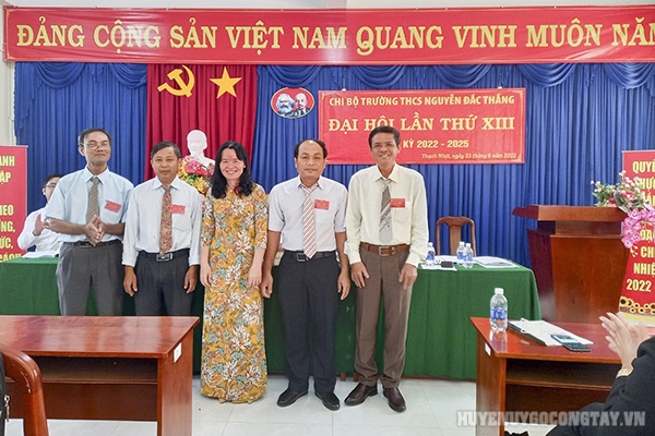 Chi ủy chi bộ Trường THCS Nguyễn Đắc Thắng nhiệm kỳ 2022-2025