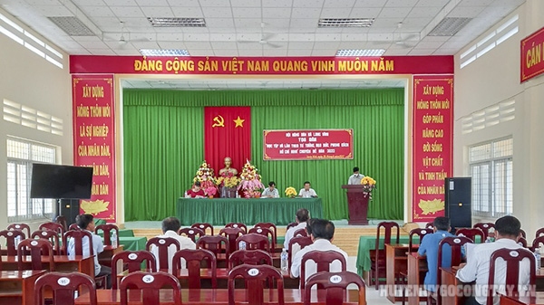 Buổi tọa đàm học tập và làm theo tư tưởng, đạo đức, phong cách Hồ Chí Minh tại xã Long Vĩnh