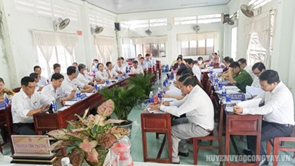 Toàn cảnh kỳ họp thứ 4 HĐND xã Bình Phú khóa XII nhiệm kỳ 2021-2026