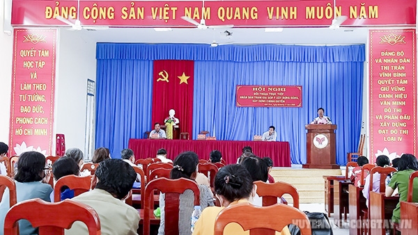 Hội nghị đối thoại trực tiếp nhân dân tham gia góp ý xây dựng Đảng, xây dựng chính quyền tại thị trấn Vĩnh Bình