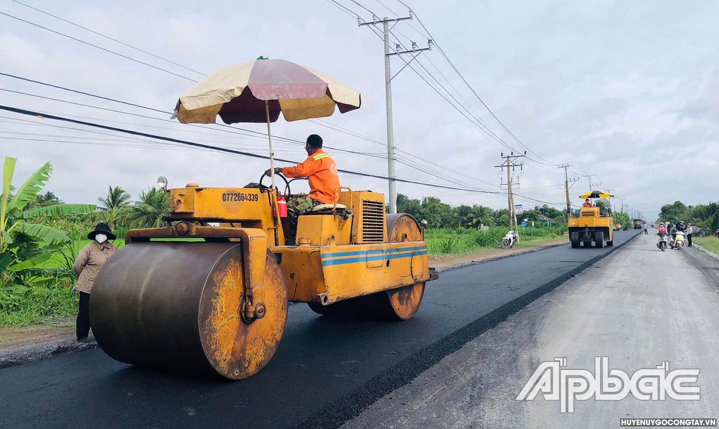 Nhiều công trình, dự án đầu tư công trên địa bàn huyện được lãnh đạo huyện theo dõi đôn đốc đảm bảo tiến độ thi công.