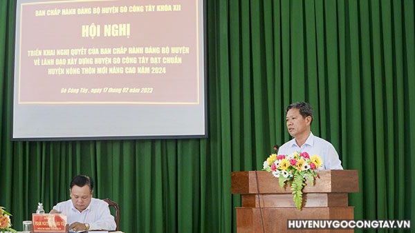Đ/c Huỳnh Thanh Bình - Phó Bí thư Huyện ủy, Chủ tịch UBND huyện triển khai Nghị quyết
