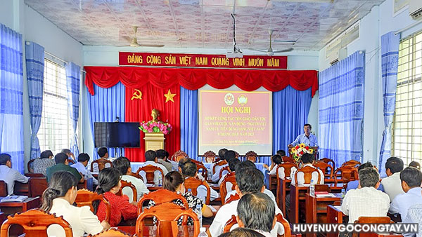 Huyện Gò Công Tây sơ kết công tác dân tộc, tôn giáo; cuộc vận động “Người Việt Nam ưu tiên dùng hàng Việt Nam” 9 tháng đầu năm 2023