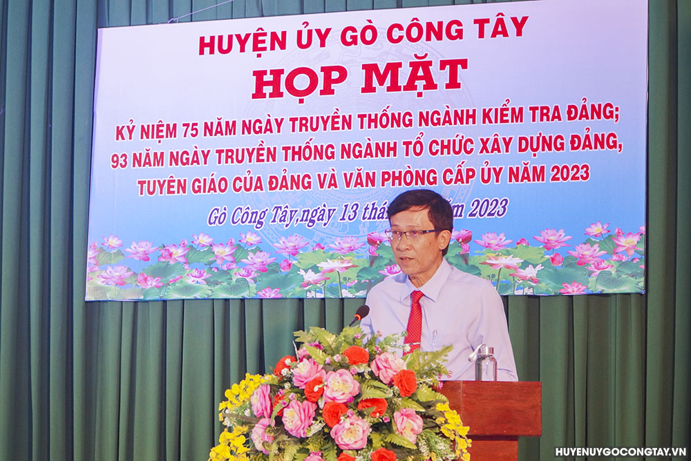 huyen uy go cong tay hop mat truyen thong cac nganh xay dung dang va van phong cap uy 2023 (15)