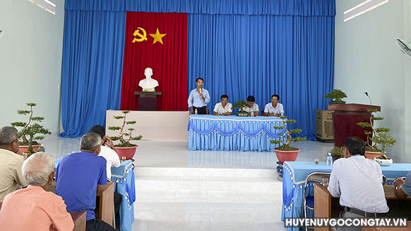 Xã Bình Tân: họp dân triển khai quyết định quản lý Tổ vận hành 02 trạm bơm phục vụ nước sản xuất nông nghiệp