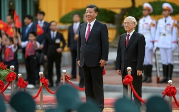Tổng Bí thư Nguyễn Phú Trọng chủ trì lễ đón chính thức Tổng Bí thư, Chủ tịch Trung Quốc Tập Cận Bình thăm cấp Nhà nước tới Việt Nam.