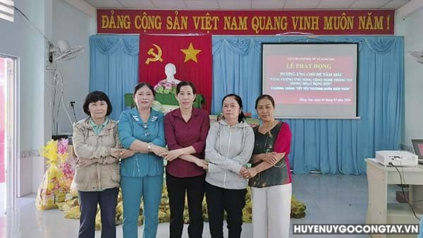 Hội Liên hiệp Phụ nữ xã Đồng Sơn tổ chức Lễ phát động chủ đề năm 2024 “Tăng cường ứng dụng công nghệ thông tin trong hoạt động hội”