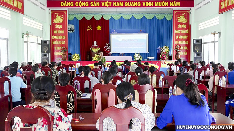 Hội Liên hiệp Phụ nữ huyện Gò Công Tây truyền thông phòng, chống các loại tội phạm, tệ nạn xã hội, phòng, chống xâm hại trẻ em