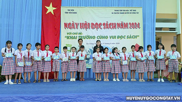 go cong tay ngay hoi doc sach (2)