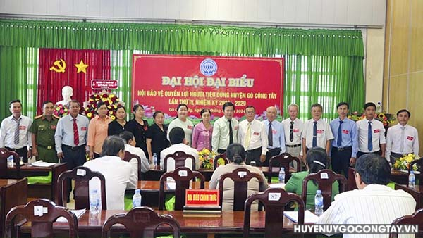 Ban Chấp hành Hội Bảo vệ quyền lợi người tiêu dùng huyện Gò Công Tây, nhiệm kỳ 2024-2029.