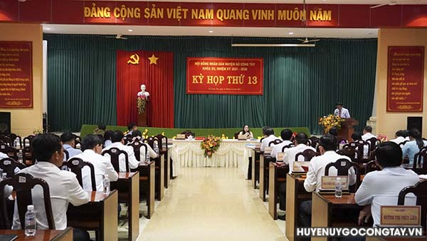 Hội đồng nhân dân huyện khóa XII, nhiệm kỳ 2021-2026 hoàn thành kỳ họp thứ 13