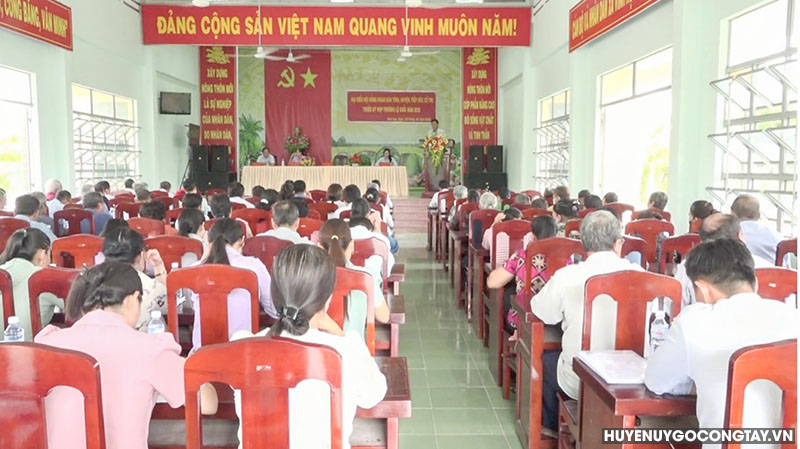 HĐND huyen Go Cong Tay tiep xuc cu tri 3