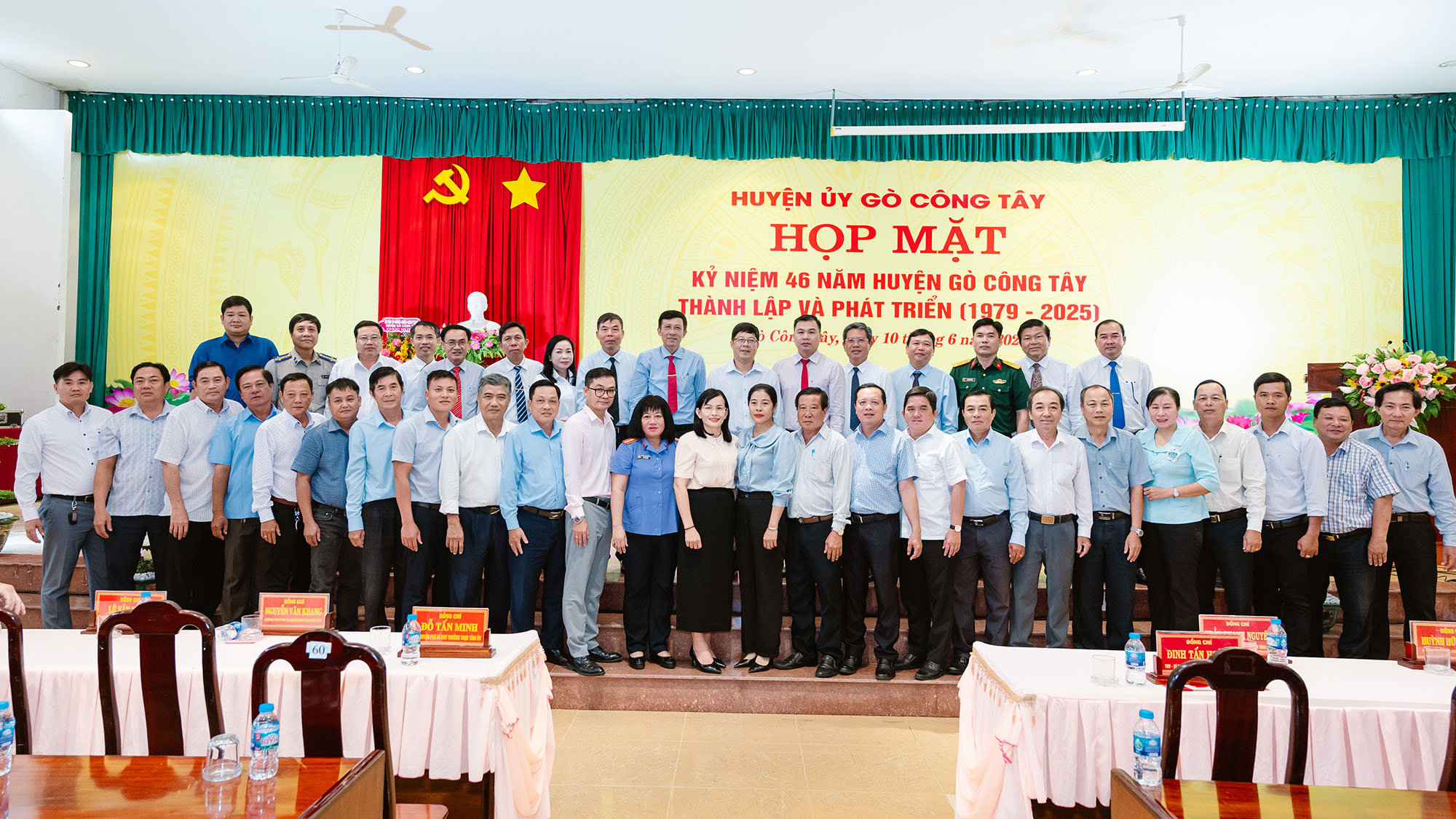huyen go cong tay hop mat ky niem (6)