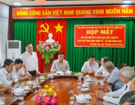 hopmat-lanhdao-tiennhiem-2022-9.jpg