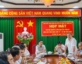 hopmat-lanhdao-tiennhiem-2022-10.jpg